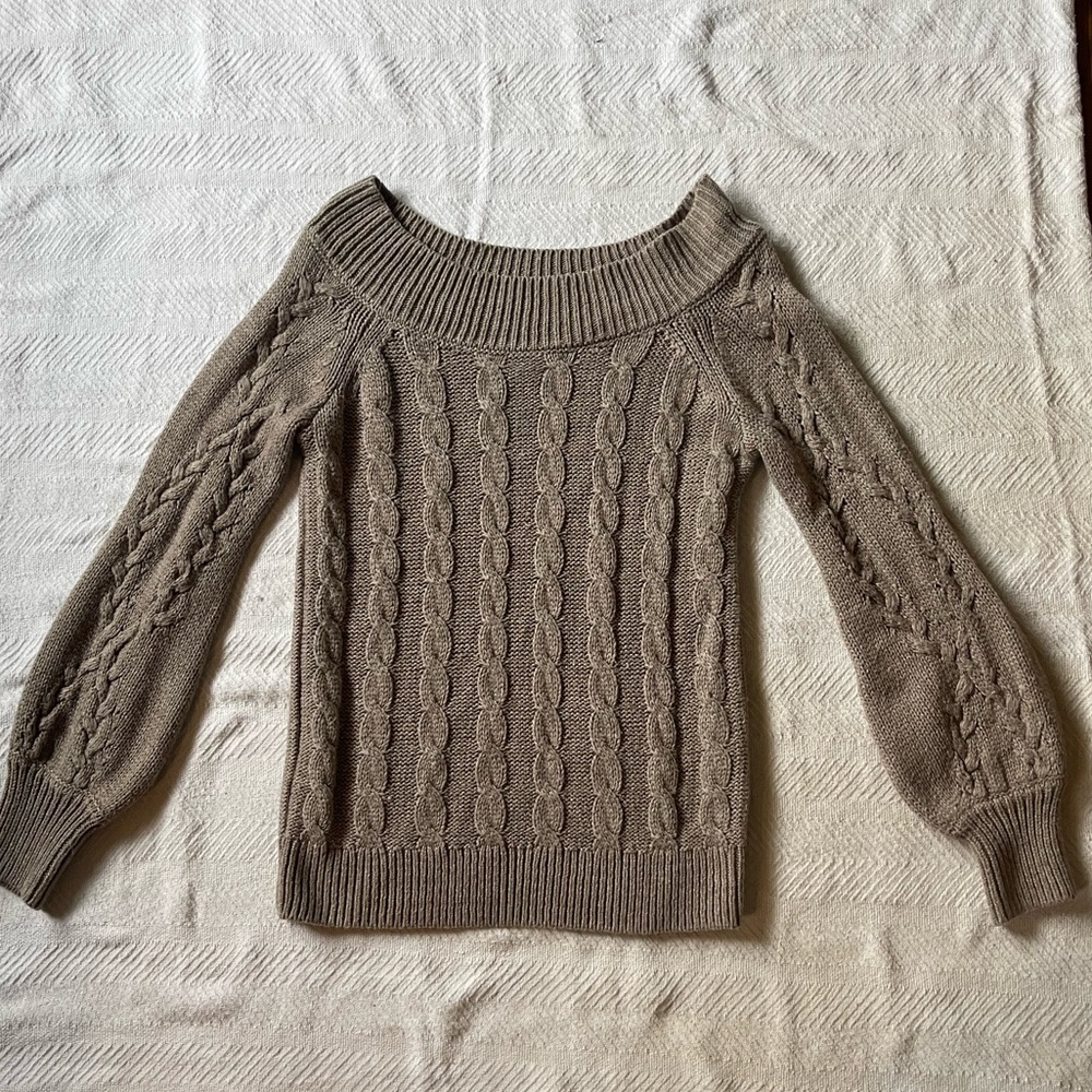 Women’s Knitted Sweater